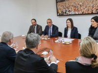 CTP Genel Başkanı İncirli, Hahn ile görüştü