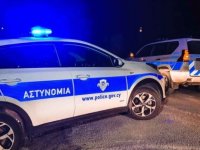 Ay. Napa'da çaldığı araçla polis araçlarına çarpan zanlı, yaya olarak İngiliz üslerine kaçtı!