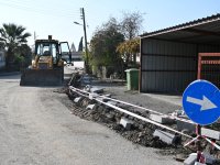 Güzelyurt Belediyesi kaldırım çalışmalarını Yuvacık’ta sürdürüyor