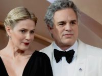 Altın Küre'de ICE protestosu: Ünlüler rozet taktı