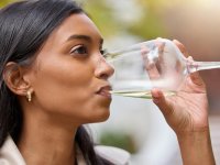 Kadınlar neden daha çabuk sarhoş oluyor?