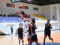 Potada Çetinkaya TSK ile Caesar Larnaka Gençler Birliği maçı BRT''2de