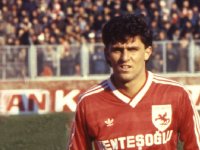 Mete Adanır yarın ölümünün 37. yılında kabri başında anılacak