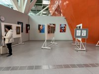 Svetlana Karepina’ın “Zamanın katmanları” sergisi Ercan Havalimanı’nda açıldı