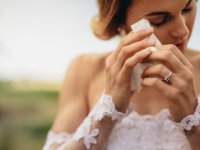 İnsan mutluluktan neden ağlar?