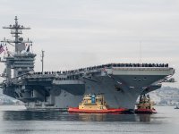 İran'dan dünyayı sarsacak iddia! ABD uçak gemisi USS Abraham Lincoln vuruldu