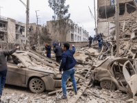 Trump, ABD'nin bölgeye daha fazla asker konuşlandırmasıyla  İran savaşına 'son aşamaya geçileceğine' işareti