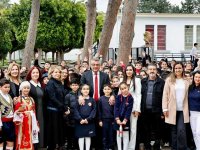 Erhürman: Öğrenciler akademik başarı yanında kültür, sanat ve spora da odaklanmalı