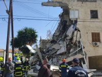 Limasol’da apartman çöktü: 4 yaralı