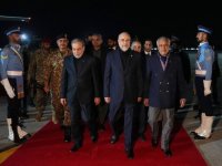 Pakistan'da tarihi gün... ABD ve İran heyetleri İslamabad'a ulaştı