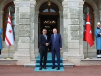 Erhürman, Erdoğan ile görüştü: Savaş bahanesiyle adaya gönderilen askeri unsurlar kalıcı olmamalı