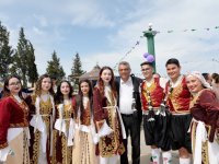 Erhürman, 14. Mormenekşe Enginar Festivali’ne katıldı
