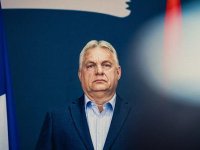 Başbakandı partisi yenilince vekilliği de bıraktı