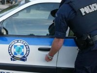 Güney'de organize suç ve kara para aklama suçlarına yönelik operasyonda biri polis 3 kişi tutuklandı