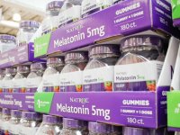 Melatonin: "Doğal uyku hormonundan" risk faktörüne