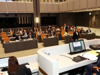 İlk, orta ve mesleki teknikle ilgili dairlerin yasa tasarıları Meclis'te onaylandı...