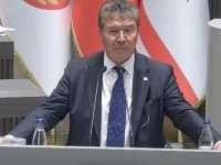 Üstel: Hodri meydan, iki seçimi de bir arada yapalım
