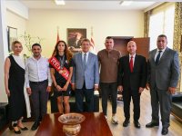 Üstel Ada Kafa'yı kabul etti