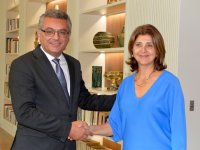 Erhürman Holguin'i kabul edecek