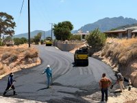 Tatlısu’da Ilgın Sokak’taki asfaltlama çalışmaları tamamlandı