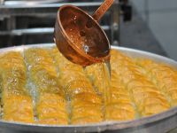 Baklavacıların "tatlı" mesaisi başladı