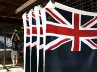 Yeni Zelanda'nın bayrağı değişmedi