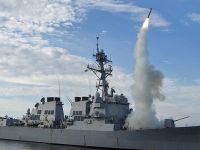 Füzeler ABD ve İsrail'in çıktı