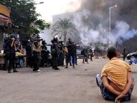 Darbe karşıtlarına yönelik gözaltılar sürüyor