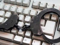 Bu porno sitesine girenler yandı!