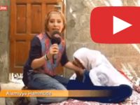 100 yaşındaki nene, muhabiri ısırdı