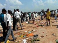 Hindistan'daki köprü izdihamında ölü sayısı artıyor