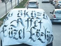 "Bu öküzü affet güzel gözlüm"