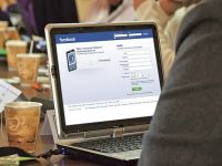 Facebook'a ''toplu dava''