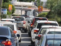 Kıbrıslı Türkler geçiş noktalarından daha çok geçiyor