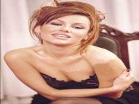 Şarkıcı Deniz Seki tutuklandı