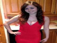 Hayatını elbisesine borçlu