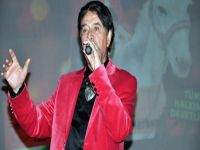 Ünlü Şarkıcının şok ölümü