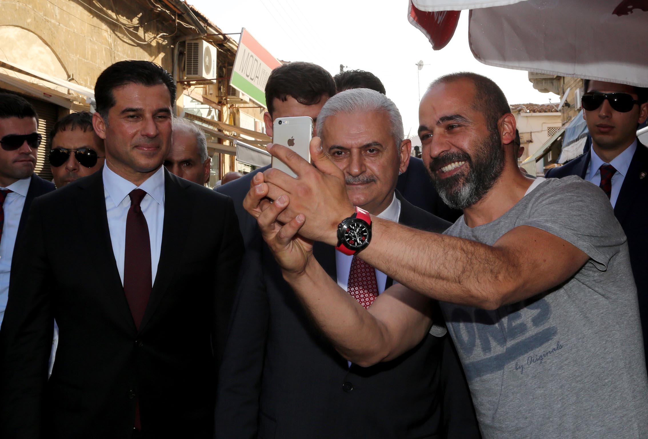 1464799504-001.jpg 1464799504-001.jpg