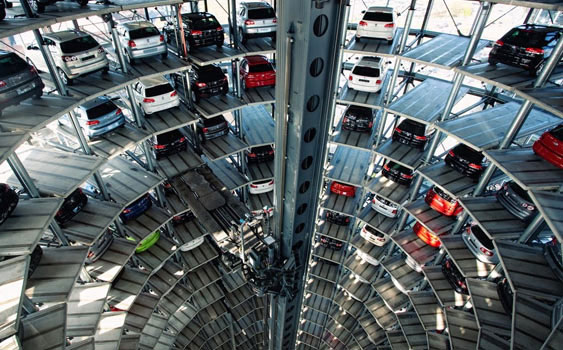 Araclari_robotlar_park_edecek_n[1]