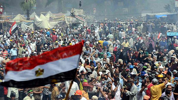 606x341_235704_egypt-muslim-brotherhood-calls-fo[1]