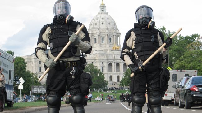 amin20120211081355683[1]