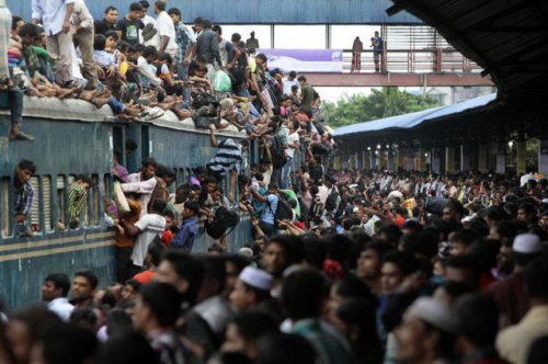 india-packed-train-0