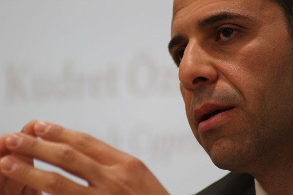 Kudret_ozersay_164854149[1]