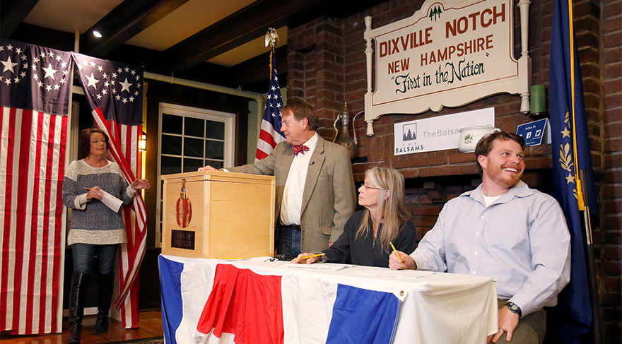 2016-11-08t052651z_1543697103_s1aeulpcrrab_rtrmadp_3_usa-election-firstvoting.jpg 2016-11-08t052651z_1543697103_s1aeulpcrrab_rtrmadp_3_usa-election-firstvoting.jpg