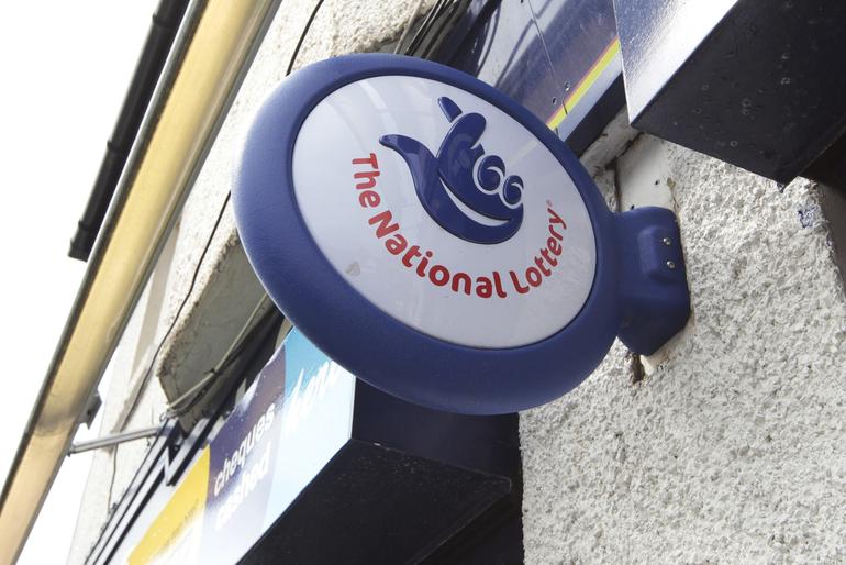 5692119818c7735864161cf5