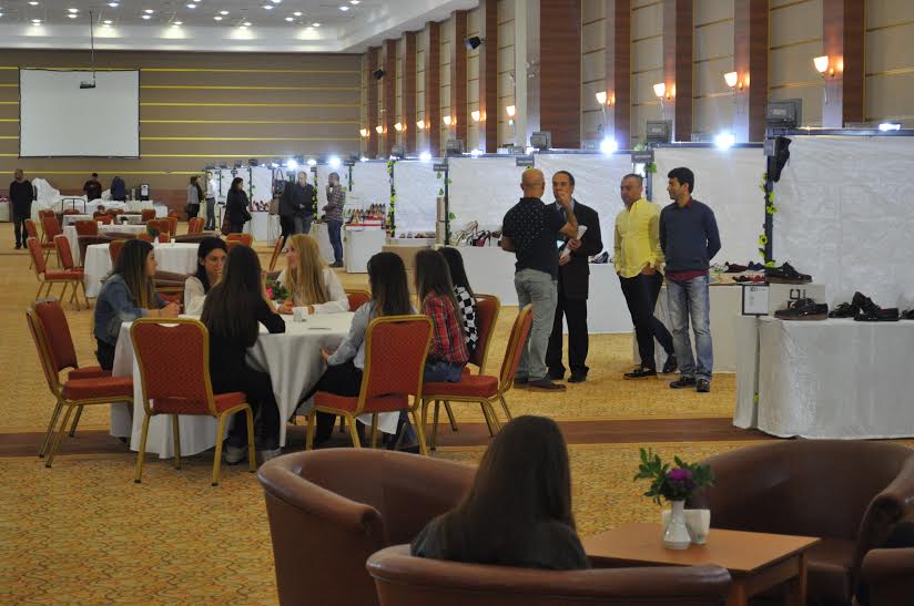 daceb559-9554-4343-847d-40a0e1a58383