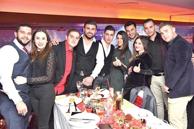 hande6d5f5sfsyeni2 (2) (1)