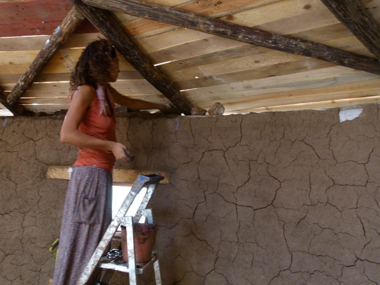 56b5e5bc67b0a93390b81f5a