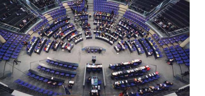 alman-parlamentosu-da-soykirim-dedi.jpg alman-parlamentosu-da-soykirim-dedi.jpg