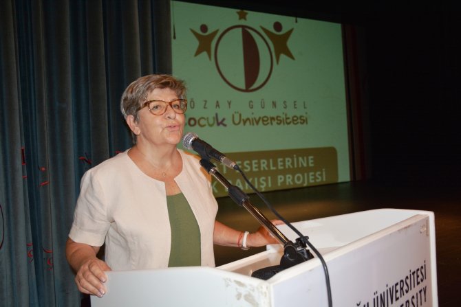 prof.-dr.-filiz-mericli-002.jpg